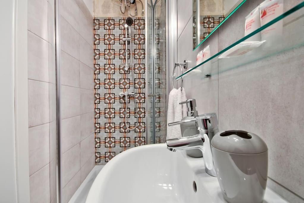 Vallettastay Old Lodge Apartment 2 Bagian luar foto